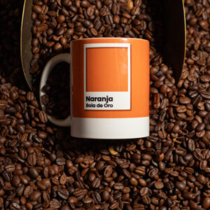 taza-pantone-bola-de-oro